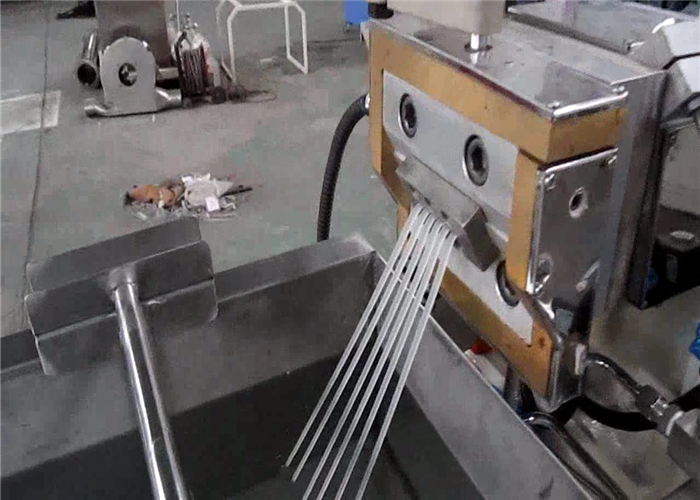 CER ISO9001 PVC-Pelletisierungs-Maschine, drehmomentstarke Körnchen, die Maschine herstellen 